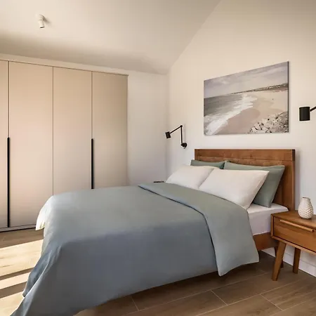 Design Nux With Heated Pool & Secluded Garden Villa